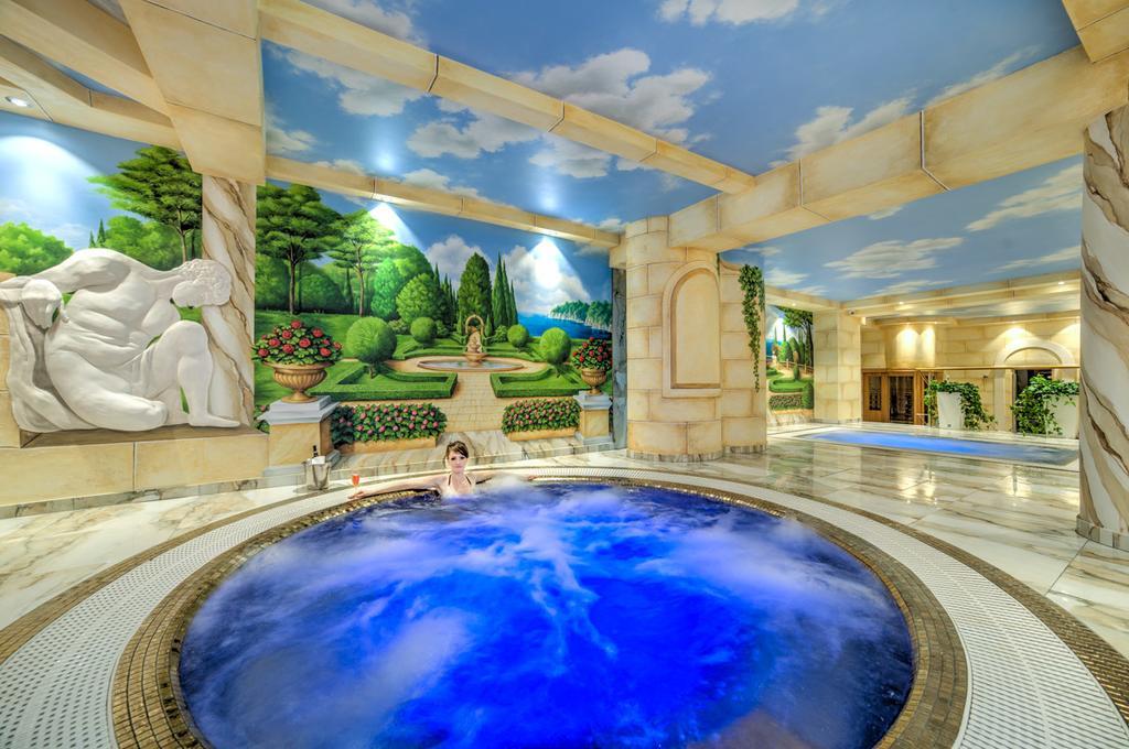 Hotel Krolewski Янов Любелски Екстериор снимка