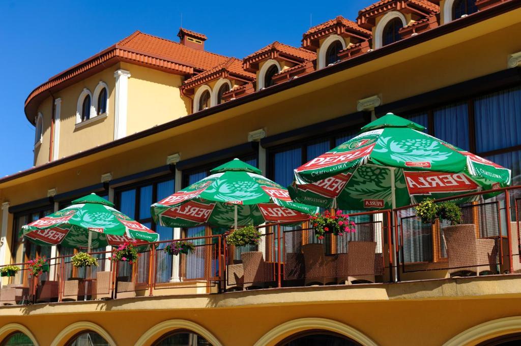 Hotel Krolewski Янов Любелски Екстериор снимка
